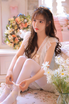 女人被舔荫蒂舒服极了的视频